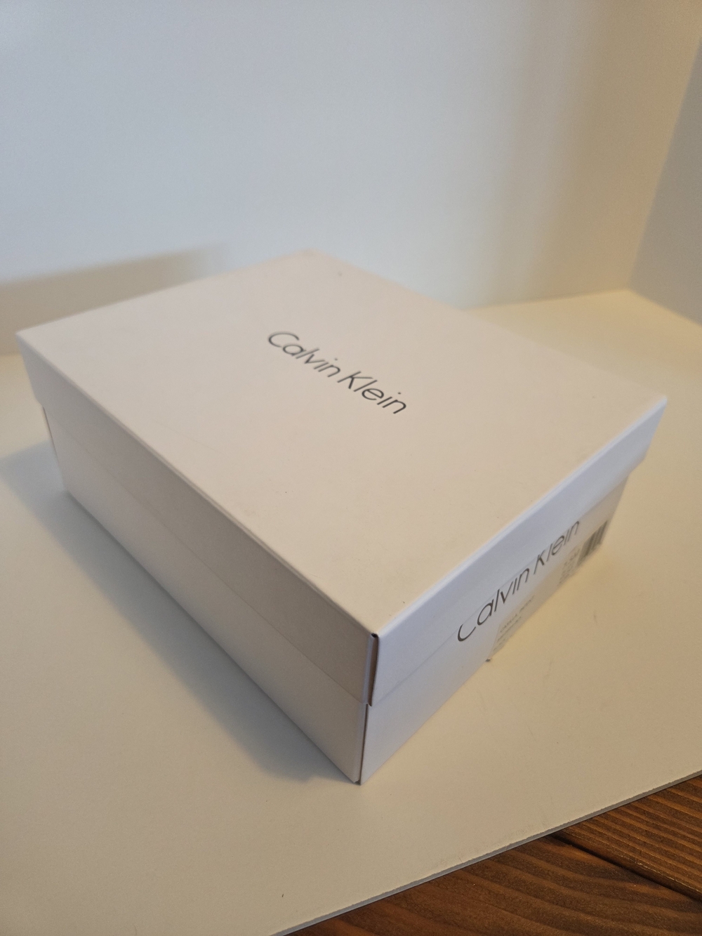 Calvin Klein Casilla Patent Black Pumps Size 7.5M - Picture 3 of 9